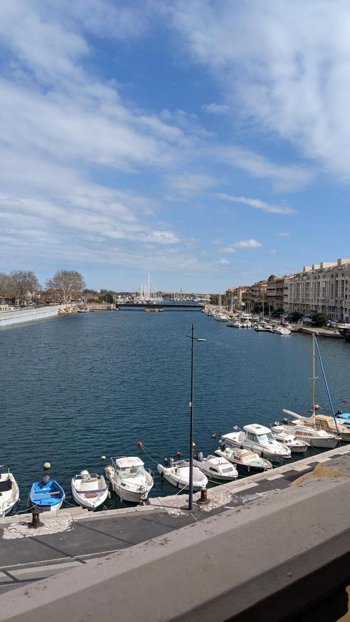 Appartamento T3 Avec Terrasse Avec Vue Exceptionnelle Sur Les Quais De Sète Esterno foto